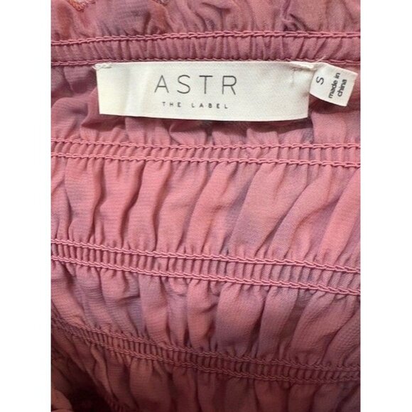 ASTR The Label Floral Smocked Halter Top With Balloon Sleeves - Picture 2 of 2